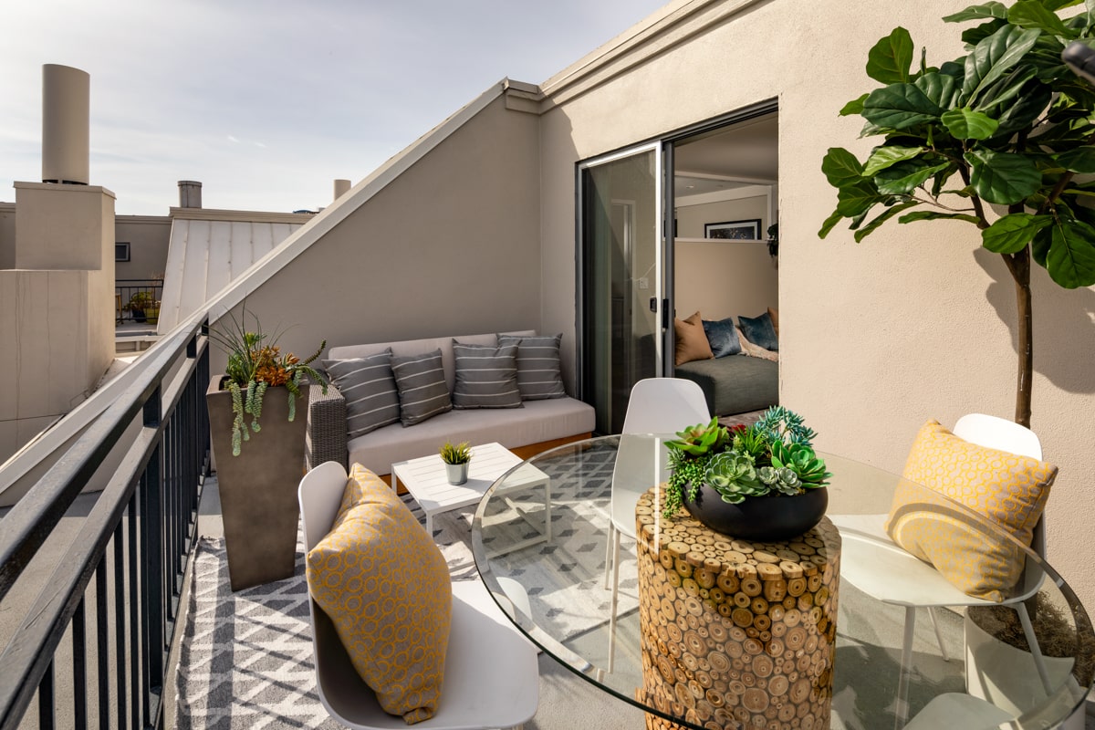 The Residences | Santa Monica Apartments Balcony